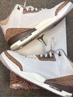 Jordan 3 Retro Palomino Sneakers in White and Brown